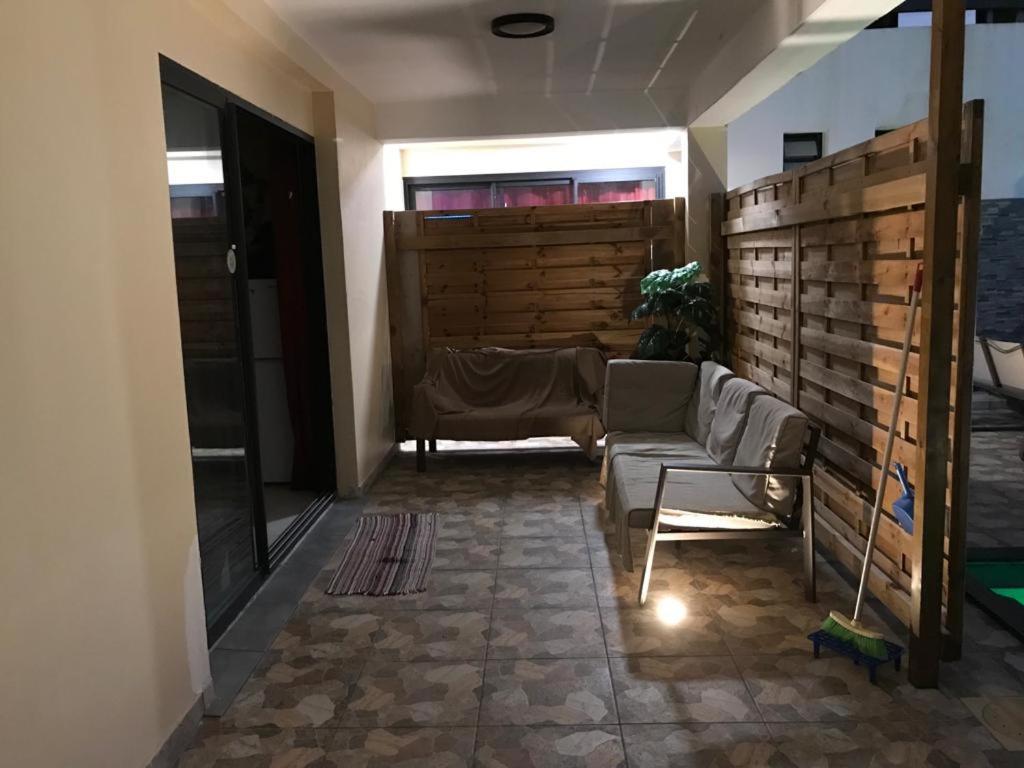 Nicole Residence Avec Piscine Chauffee & Jacuzzi سانت أندريه المظهر الخارجي الصورة